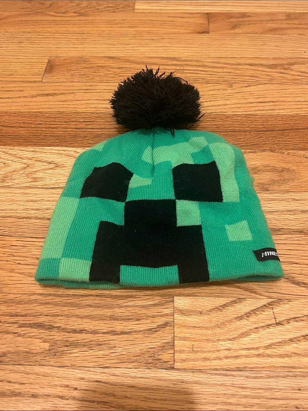 Minecraft Kids Green Pixel Creeper Pom Beanie